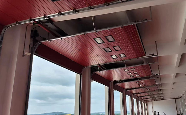 甘州工业翻板门