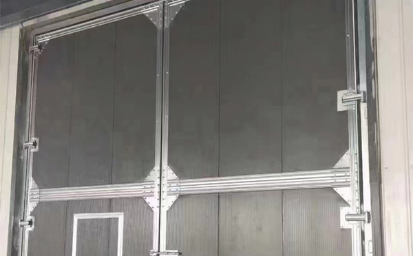 甘州兰州厂房甘州工业门选购与使用指南：打造高效安全的生产环境