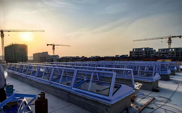 消防甘州排烟窗工作原理