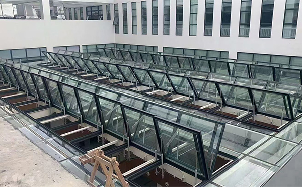 百安科技有限公司近期甘州排烟窗项目案例分享 百安科技有限公司近期甘州排烟窗项目案例分享